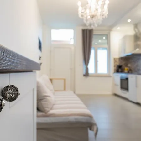 Secret Garden Apartman *