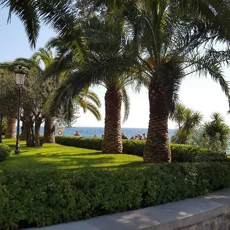 Апартаменты Secret Garden *